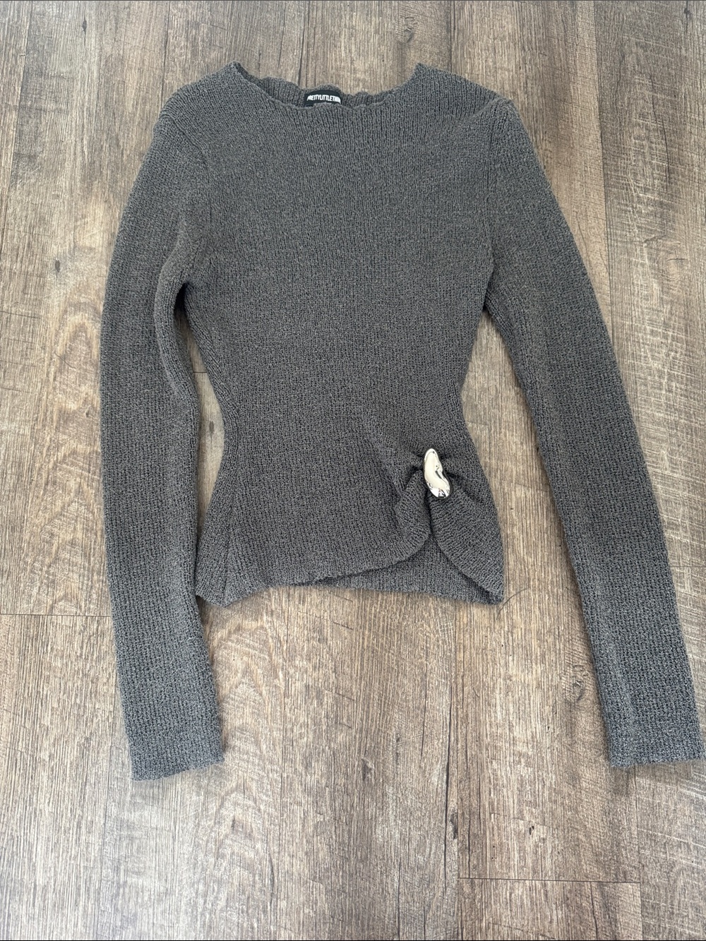 Pretty little thing -  Women's Gray Knit Long-Sleeve Sweater